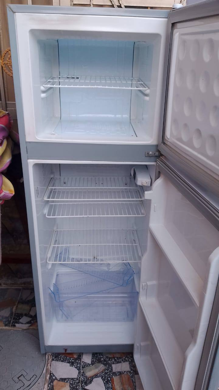 سلام عليكم
ثلاجة نضيفة كلش 

اذا شراي تعال للبيت وتشوفها 

السعر 150 الف 

ا


**إذا كنت صاحب هذا الإعلان وتريد حذفه لأي سبب، رجاءا أرسل رسالة إلى الدعم الفني**