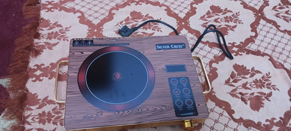 للبيع طباخ  جديد نوعيه راقيه سعره 35 ويه توصيل كافه محفضات اني مكاني كربلاء وليريد توصيل متوفر رقم ***********
