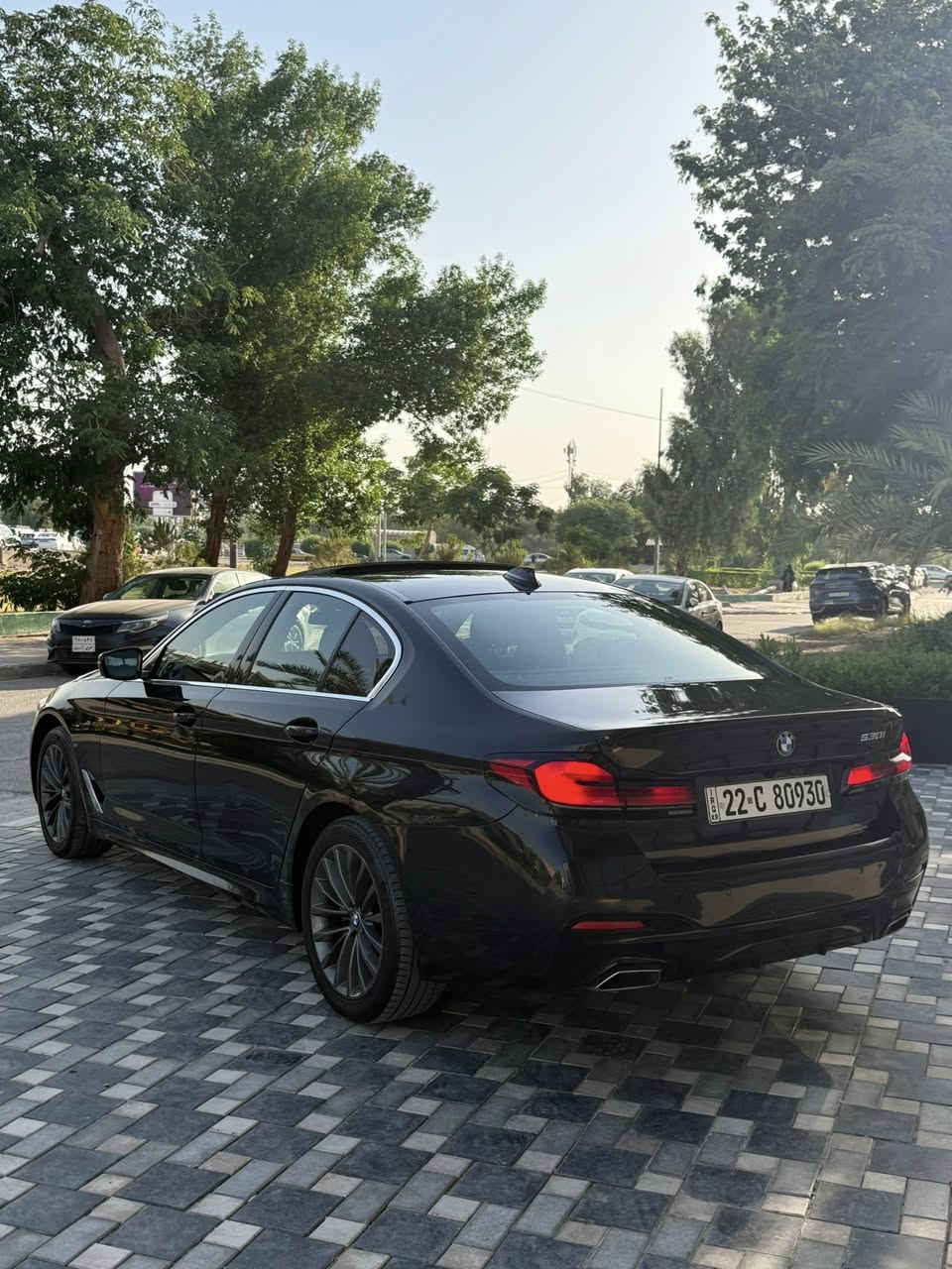 Bmw 530 i 2022 Luxury
رقم اربيل 
بدون ايرباك بدون دواخل بجم كبس
ماشية63 الف ميل 
حادثهة خفيف جاملغ امامي ايمن مبدل نفس اللون ‎وبلعراق صار بيها صبغ بالجاملغ الايمن و باب الصدر
‏‎دوسات ودعاميات m pro
شباك امامي led
جديدة سيارة بدون اي نقص صفر مسج  وصدر جديد
كير مكينة مكفولة 
وغرفة السيارة جديدة جدا 
مواصفات:-
داتا شوووو
سلايد روف 
تحكم ايماءات
مري شفط 
لايتات led متحرك 
كشنات جلد و تدفئة 
حساسات 360 درجة 
رادار امامي و جانبي 
قيادة ذاتية 
سماعات harmn kardn
و بيها هواية موصفات  هيه لاكچري فول موصفات 
السيارة جاهزة و مابيها اي نقص 
السعر 305$
مكاني بغداد حي الجامعة 
***********

