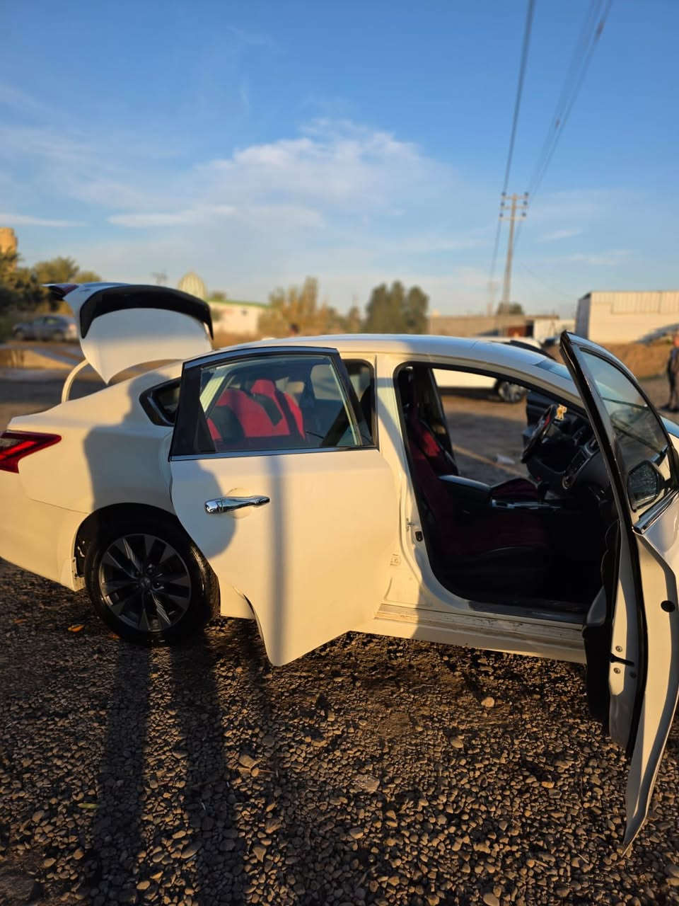 السلام عليكم اخوان نيسان اولتيمه موديل 16وارد امريكي بيهة ثلالث قطع بدون قطره دواخل كله صطحي فول مواصفات عدا الفتحة تبريد قطعتين تحكمات حيترات شتريد موصفات بيهة حيل نضيفه استخدام شخصي كير ومكينه بشرط مسوي ادامه عل كير بل شركة رايدهة ١٢٧وبيهة مجال حك الجية تفاصيل اتصل وتدلل***********
