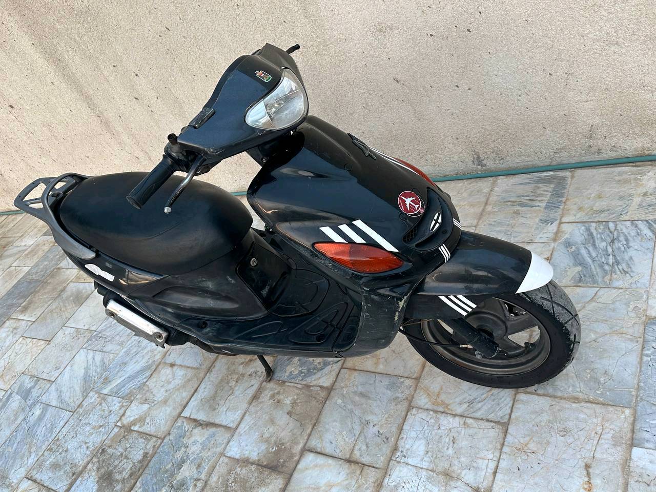 السلام عليكم 
دراجة اكزز ياماها سرعه 100 للبيع axis Yamaha 
الدراجه مكينه ناعمه فوول 
الكفرات نظاف وكاملات
تشتغل سلف هندر اول نگره تشتغل 
كهربائيات   اشاير لايت اصطاب عداد سرعه  وبانزين كلهن شغالات 
صالنصة (اكزوز) اصلي 
تايرات اصليات ونضاف الخلفي توني مبدلة 
قفل صندوك قفل ستيرن قفل اكسل كلهن شغالات  المكينه مفتوحه قبل فتره وشغل مضبوط 
الدراجة كلش نظيفة  معدل و نهضة بطناش  
الدراجة شرط كاملة من الطول للطول 
مكاني بصرة بالجنينة بشارع المصلحه 
رايدها 650 الف
 تجي تفحص تروح المصلح شنو تريد حاظر 

هذا الرقم بي واتساب وشريحة 

*********** 