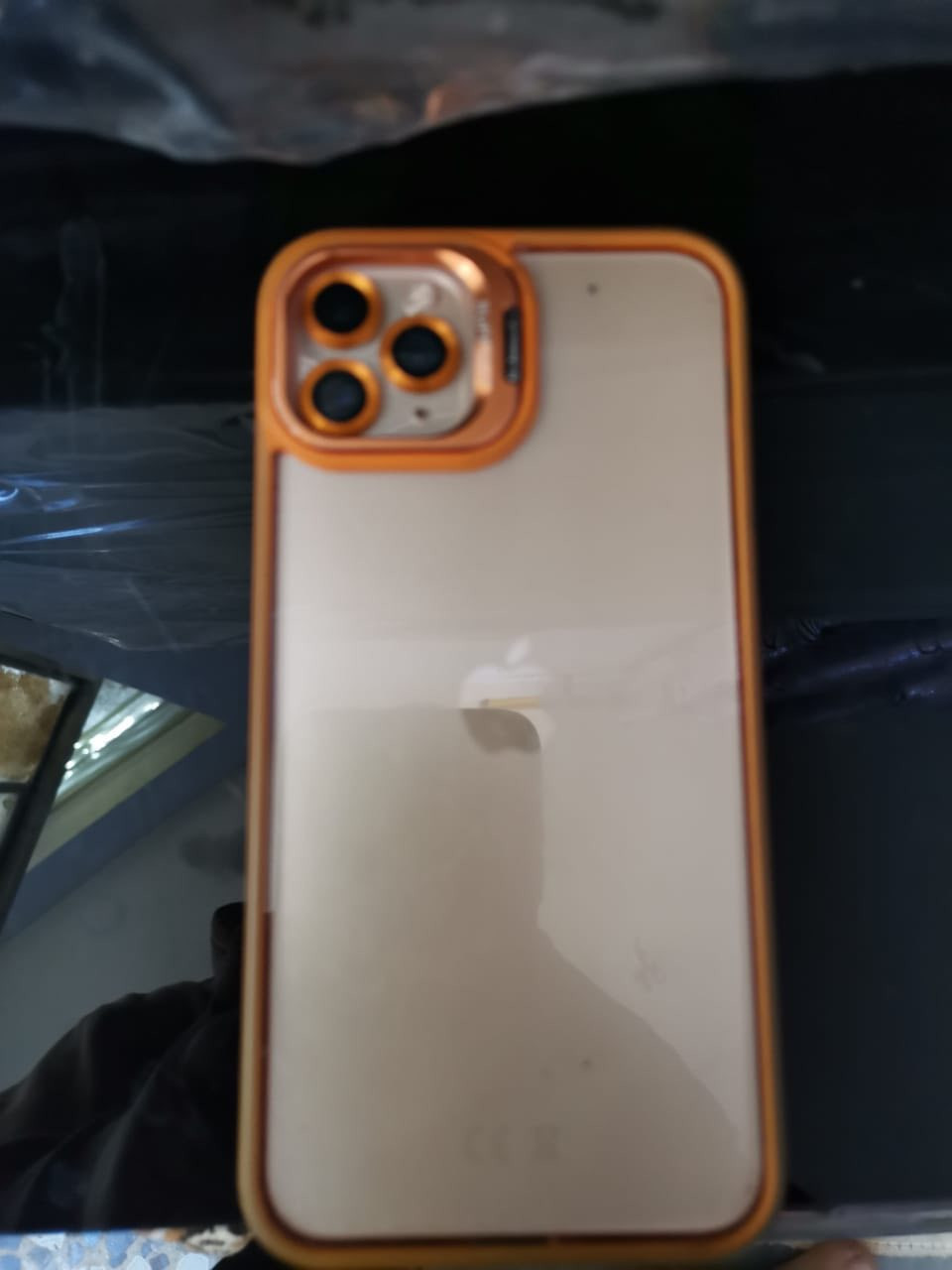 سلام عليكم اخوان موبيل آيفون 11برو ماكس   نضيف بمعنه الكلمه بطاريه 81بلاديه ما محدث فقط مبدل بي شاشه تفصيخ خوان اصليه يعني السعر 400الف رقمي واتساب***********ذاكره512M
