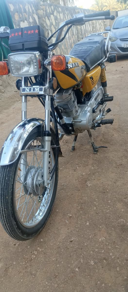 السلام عليكم دراجه للبيع امتياز موديل 25 مكان كربلاء طويريج ام روايه سعر 600 وبيها مجال‏‪***********‬‏
