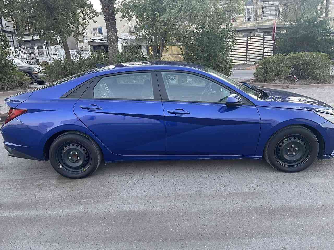 النتر 2023
ماشية 47 
سيارة كفاله عامه عدا لحية داعميه الاماميه
مواصفات
كشنات تدفئه
تخم تاير جديد
سايد بريك دكمه 
كير AT 
مكاني بغداد حي اور

  سعر 162
رقم الهاتف ***********
