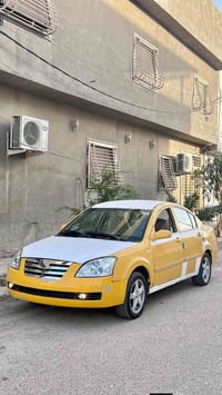 اي فايف • ٢٠١٢ • نجف