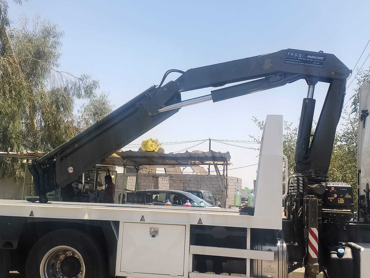 للبيع كرين فاسي
الحجم  ١٩٠

موديل ١٩٩٨

عدد سلايت  ٤

العنوان كركوك

السعر ١٤٠ اوبي مجال

***********

