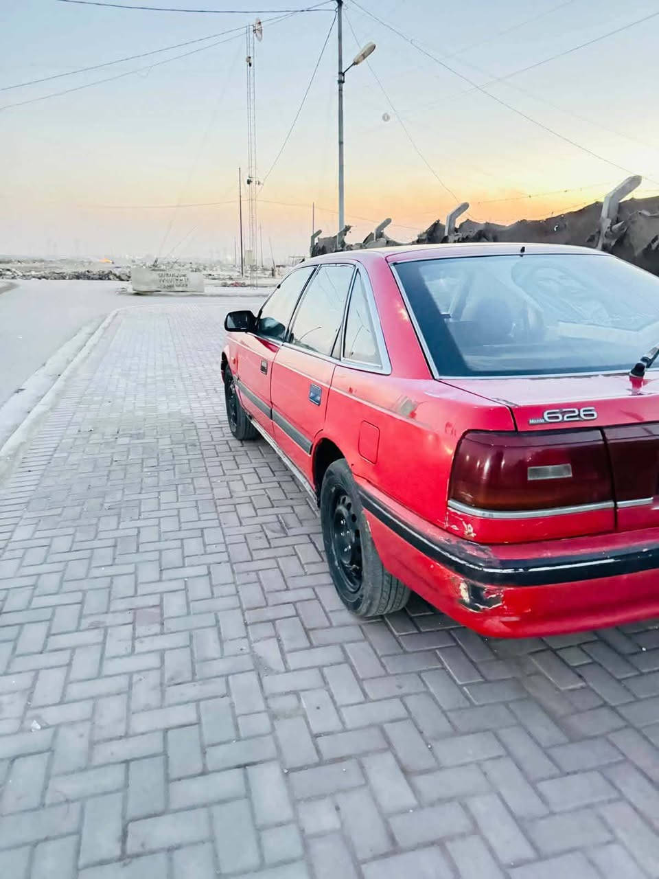 السلام عليكم
مازدة 626 رقم بغداد تحويل ثاني يوم مكينة وكير جدد توني امبدل عينةوصينية وبوربرن كهربائيات كلهة شغالة 
ترايهة حلو السيارة كلهة بلادية عدة الباب الورة الصدر مصبوغ 
مكان السيارة بغداد البياع قرب تقاطع الدرويش سعرهة ٣٩ 
رقم تلفون ***********بي واتساب
