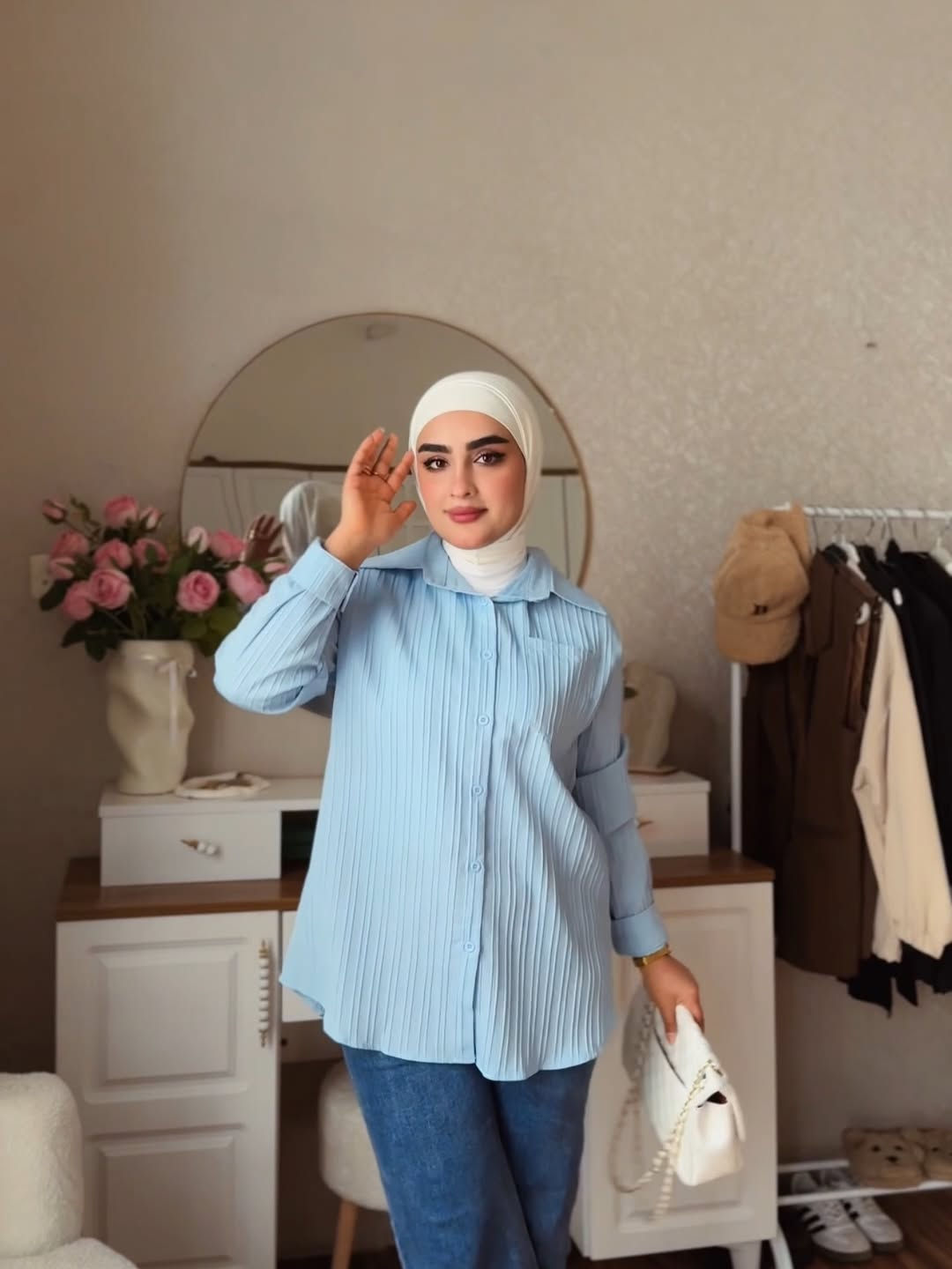 ⁨	اللون السمائي 🌸القياسات ٤٢-٤٤-٤٦-٤٨ الطول ٧٥سم يغطي الورك يتوفر توصيل بغداد والمحافظات ٥ الاف فقط⁩


**إذا كنت صاحب هذا الإعلان وتريد حذفه لأي سبب، رجاءا أرسل رسالة إلى الدعم الفني**