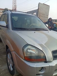 توسان ٢٠٠٧ • وارد امريكي • حادثه خلفية