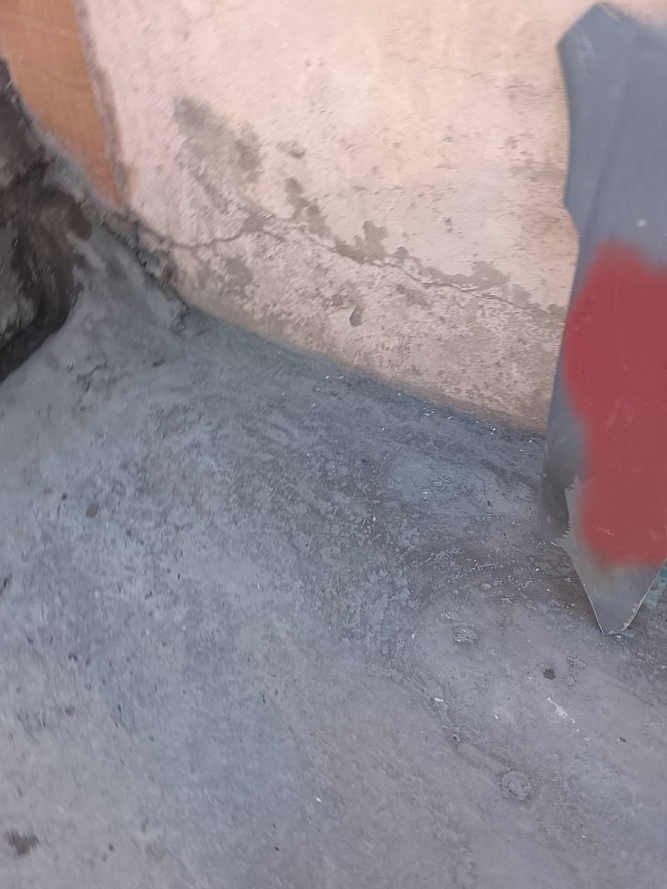 للبيع سعر خاص الا تصاب على رقم *********** مكان موصل الجانب الايمن مال اكسن
