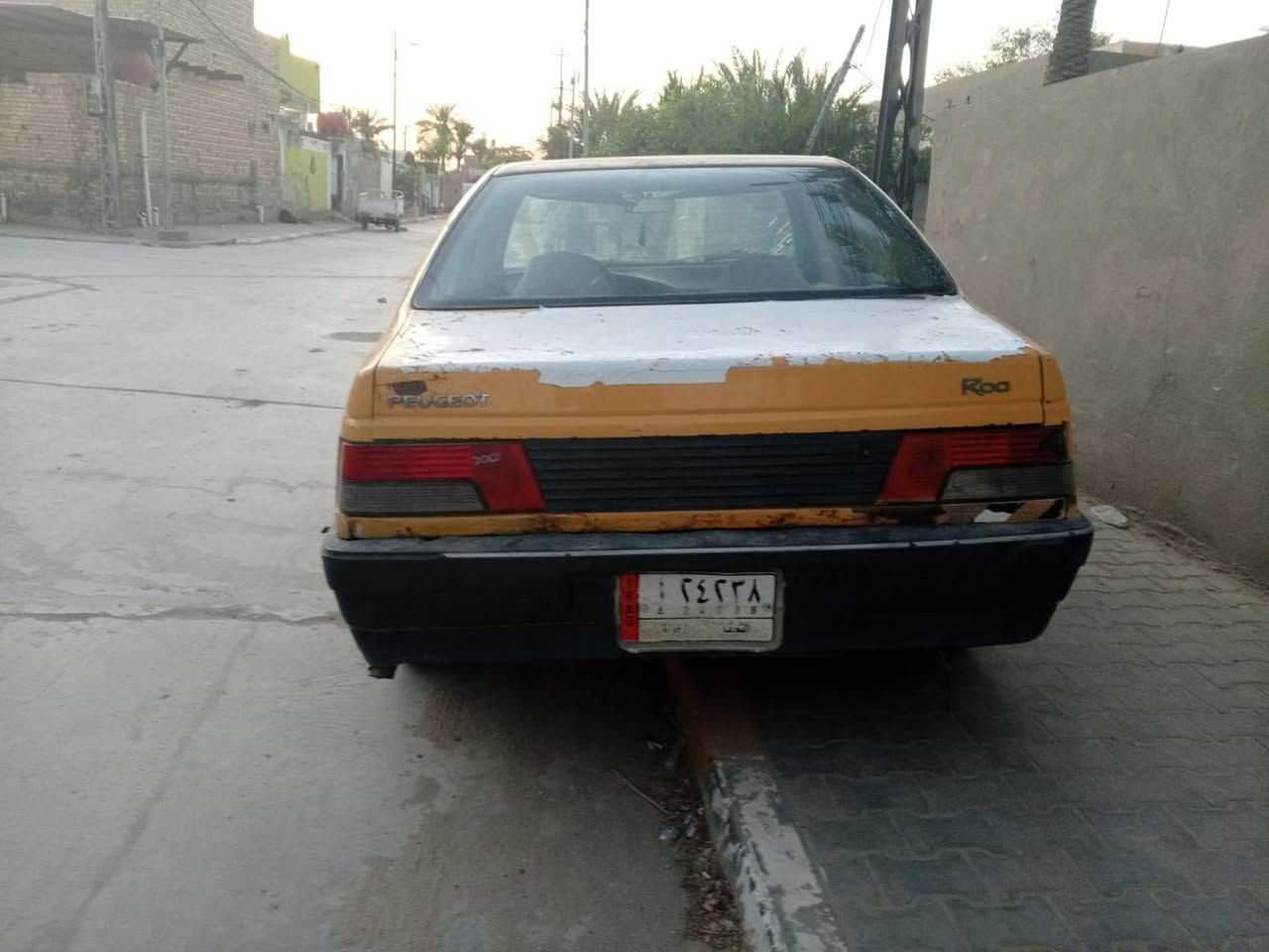 بيجو روا موديل 9رقم نجف مالكها موجود مكينه وكير لاتنقيص ولاتبخير كهربائيات شغاله بيع السعر مليون وبيها مجال بصيط***********
