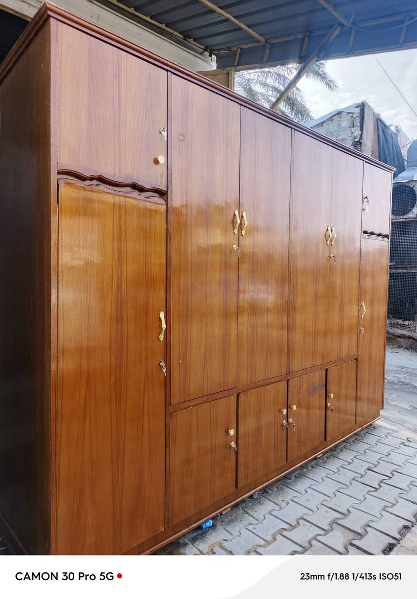 #معارض كلاريه حطاطه تكمه درجه اولى 
قياس 280عمق 70👉🏻
قياس تلاثه متر ستندر عمق 70👉🏻
عنوان جلولاء سوق السبت محل ركن ابيض بصف ابو السمج بل ضبط يتوفر توصيل لجميع مناطق ديالى بأسعار مناسب 
للتواصل واتس او تصال 
***********
