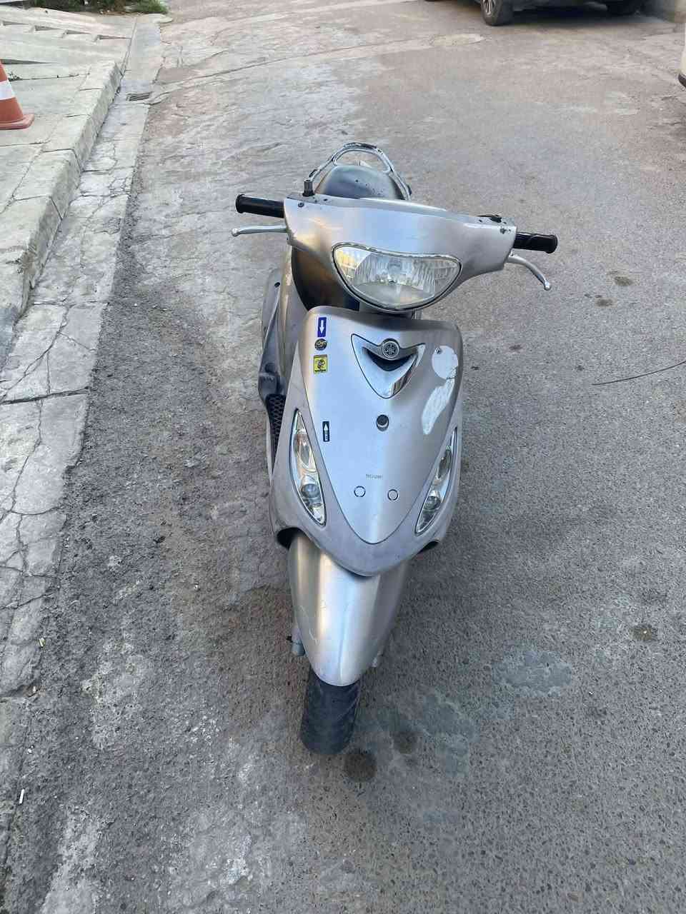 ماكس منغولي دراجه مال رمبه 
نقصها بس سلف 
مكينه مكفوله 
مكاني بغداد العطيفيه
***********
