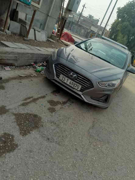 سلام عليكم سونتا موديل 18نمتت فول موصفات واحد على واحد كفاله عامه مكان السياره البياع استخدام شخصي السعر 135وبيه مجال رقم الهاتف ***********
