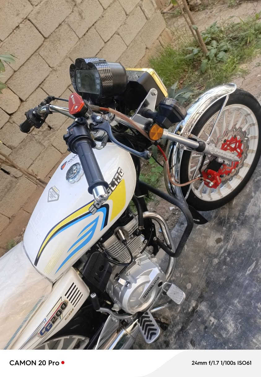 ســلام عليكم 
سيـفان مديـل 2025محـࢪك 200ccدراجة كفـالة من كلشـي 
بصمات سويجات كاملة اوراق كاملة 5اوراق دشبول عرض 
عارضهة 675وبيهة مجال حك لجية فقطططط
مكاني ديالى بعقوبة قرب جسر خرنابات 
***********

ليـگسر بحلال لعالم يسمع كلام عمرة كلة مسامعة شراي تصل مو شراي لتعلق وتعبني وياك
