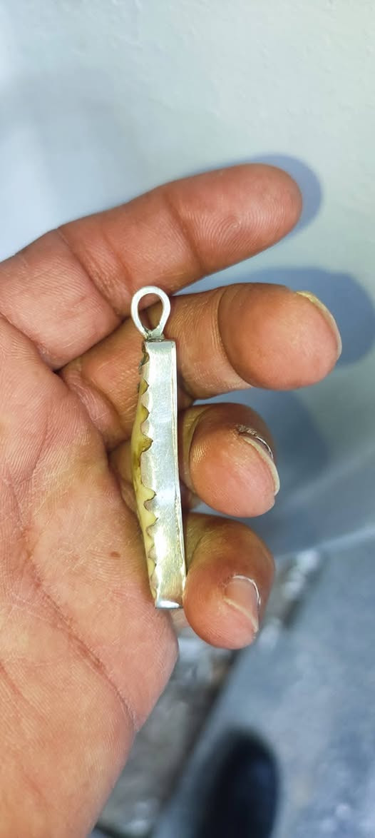 ناب ذئب أعلى أيمن ذمه صياغه يدويه بسعر 150


**إذا كنت صاحب هذا الإعلان وتريد حذفه لأي سبب، رجاءا أرسل رسالة إلى الدعم الفني**