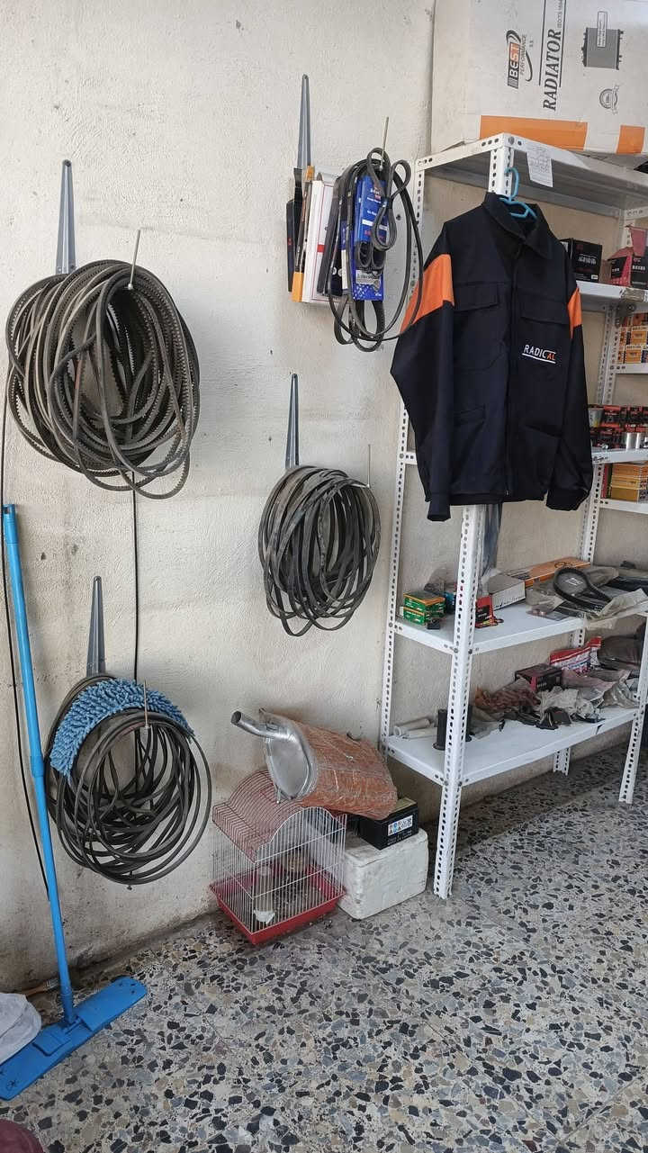 معرض (احمد يوسف) ✅
 للأدوات الاحتياطية للسيارات والدرجات ✅
زيوت/ فيت بم/  قوايش /كتفات/بلكات /دسكات 
العنوان/ الطي/ قرب مصنع المنصور مجور محطة دجلة ✅
***********
‏‪***********‬‏
التوصيل داخل الطي مجاناً 🇮🇶
يوجد خدمة توصيل لجميع المحافظات 🇮🇶
