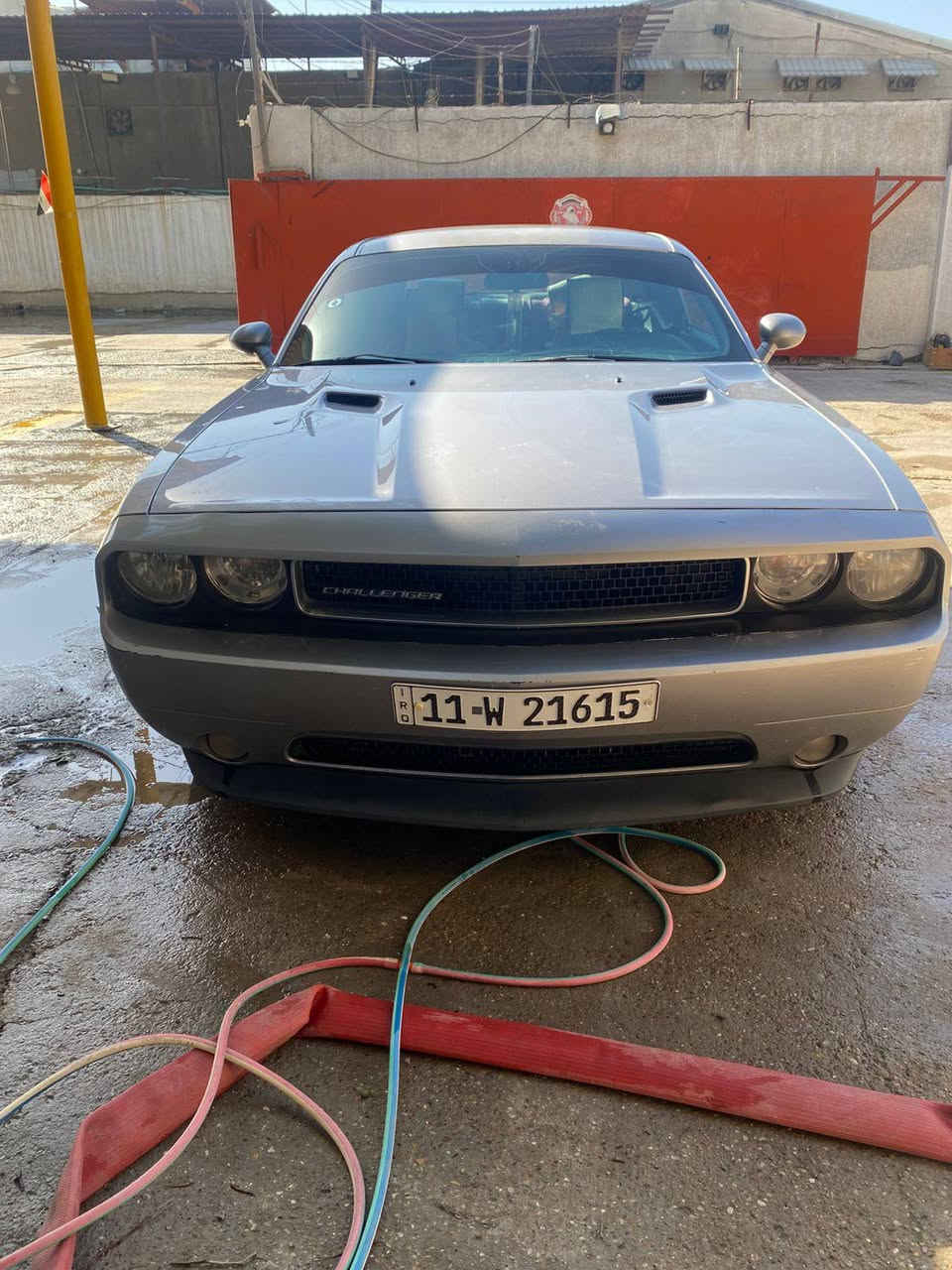 (مكلف بنشر) جالنجر موديل 2014 محرك 3.600بغداد بإسمي للبيع او للمراوس كفاله السياره فقط نص جاملغ كلير بدون معجون ولا فتح وصبغ الدعاميات والسونر مرفق قبل 7 ايام فحصتها ماشيه 120 تقريبا كير محرك تبريد تدفئه تمام مكاني بغداد الزعفرانيه *********** سعرها 124
