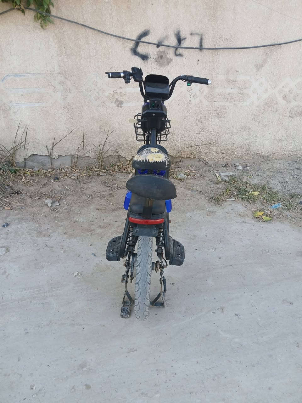 دراجة شحن البيع شركة الريان  الدراجة  ما بيهة اي عطل  خير من الله   و السعر ٤٠٠ الشراي بي خير و يدلل


**إذا كنت صاحب هذا الإعلان وتريد حذفه لأي سبب، رجاءا أرسل رسالة إلى الدعم الفني**