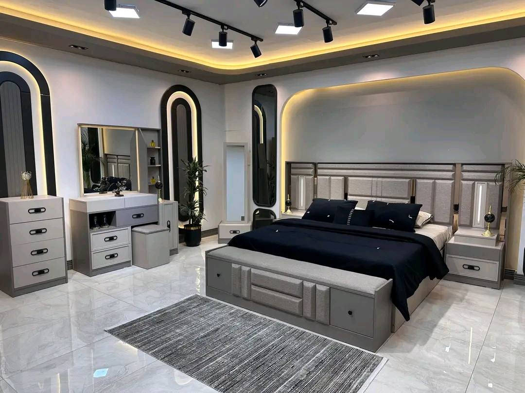 مليون ٧٠٠
الحجز ***********
