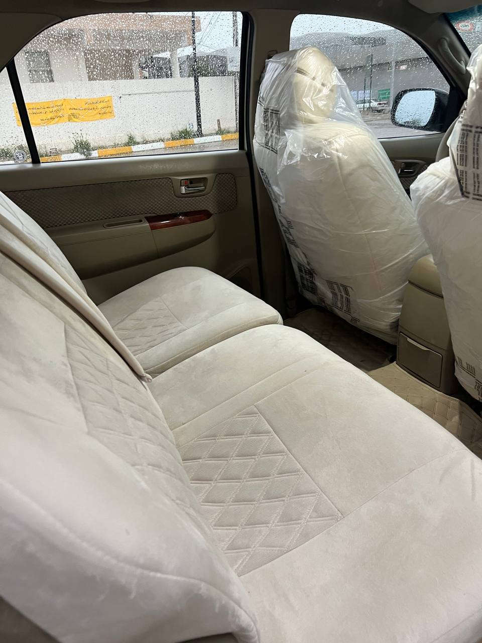 السلام عليكم 

فورجنر للبيع موديل ٢٠١٠ 
٤سلندر 
رقم سليمانيه باسمي 
سنويه جديه 
مكينه و كير بشرط
صبخ بونيد فقط
جامرلخ واحد إمامي تعديل بارد 
جزء من باب خلفي تعديل بارد 
السياره جاهزه ومابيها نقص 
تفاصيل السياره بالسونار 
 سعر ١٥٥ وبيه مجال 
مكان السياره طوز خورماتو
للاستفسار الاتصال على الرقم 
***********
