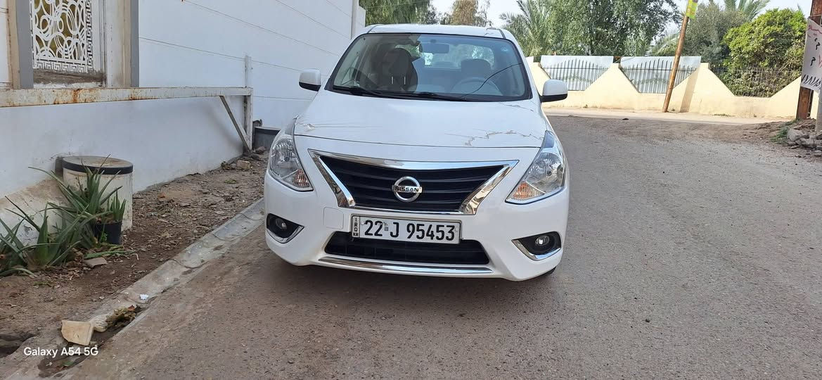 السلام للبيع نيسان سني مصري موديل 2025 
رقم اربيل سنوية جديدة هزه جديده 
ماشية 32
تبريد قطعتين 
تحكم ستيرن جهتين 
جام كهرباء 4 ابواب شاشة ابل كار بلي 
كامرة خلفية 
يدات نيكل بلادي 
كشافات امامية 
كشنات مدوشمه صندوك ستيرن اخو لبلادي 
بدون حادث مكفوله بيها كارت وشخط وبيه مكانات صغيرة بارد سبير منازل
السعر 121وبيها مجال بسيط  مكان السيارة بغداد
وكالة باسمي الاتصال على الرقم ***********
