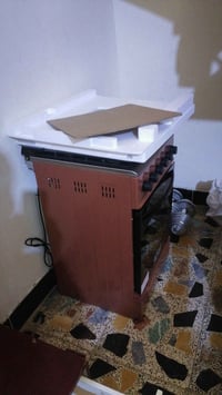 طباخ جديد ما مستخدم أخذته وفتحت الكارتون وما عجبني فا ماقبل  ايرجعه اب...
