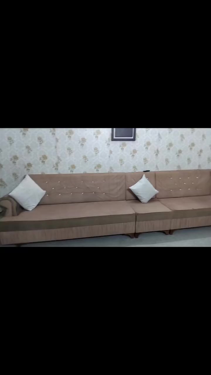 قەنەفە بۆ فرۆشتن 
قەنەفەی شێوەی L ، نرخی 225 معاملة هةيه ، باری زۆر پاک و خاوێنە ، کورسی 12 نةفر،  شاری سلێمانی .


**إذا كنت صاحب هذا الإعلان وتريد حذفه لأي سبب، رجاءا أرسل رسالة إلى الدعم الفني**