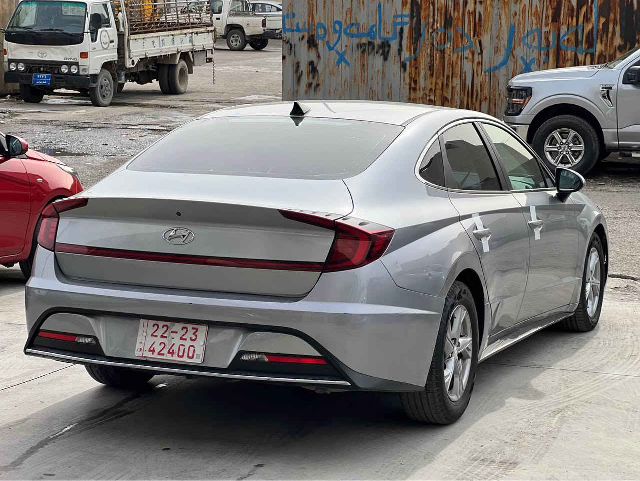 سۆناتا مۆدیل ٢٠٢١ مواسەفاتSEسەیارەکە ٥ پارچەی بۆیاغە پیشی کەپسە ارباک بەشەرت لیدرانی پشتی هەیە مەکینە٢.٥ گیر و مەکینە بەشەرت 
شوێن: هەولیر 
واتس اپ:***********
سحر:115 کەمەک مەجال أربيل, العراق
