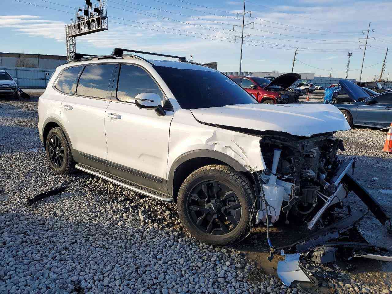 سلام عليكم تولرايد 2024 برستيج اكس برو اعلى فئه قفله المواصفات سعر مناسب جداا اي استفسار ***********
مدة الوصول 3 اشهر للمنطقه الحره
