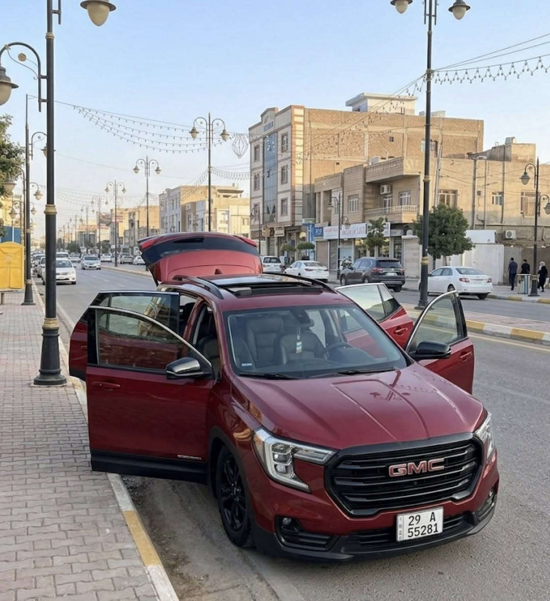 تيران 2023  فول مواصفات  1/1 
 ضرر جاملغ وباب الصدر فقط ايرباك بردة  جهة الصدر فقط مواصفات  دنالي   
***********
