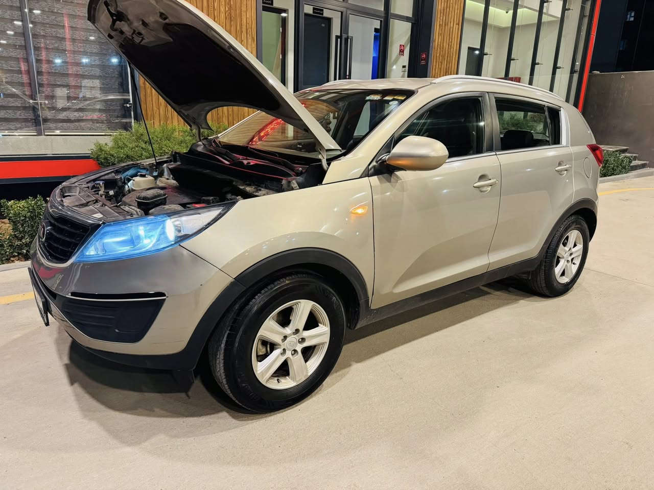 kia 2016 
کیا سپورتاخ  ٢٠١٦ مەکینە ٢٠ مەرخوب بلسمی کفالە بسمە سەنەوی جدید ٢٨  موجوج سورە سونەر ١قطە  صبخ بدون دواخل

کیر معرک بشرت  کفالت  ١٣٣$ 

*********** واتساپ
