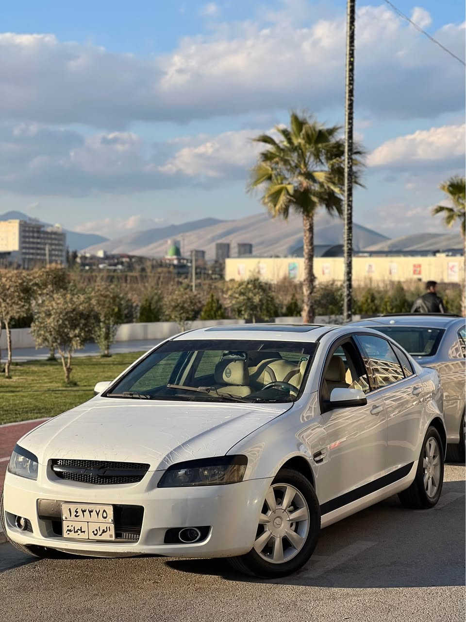 لۆمینا2008LTZ خلیجی فول مواسەفات
٦پستۆن ٣.٦ گێڕ و مەکینە ئەکسل بەشەرت 
یەک پارچەی بۆیاخە ٦٨گەڵا ومعامەلە 
*********** السليمانية, العراق
