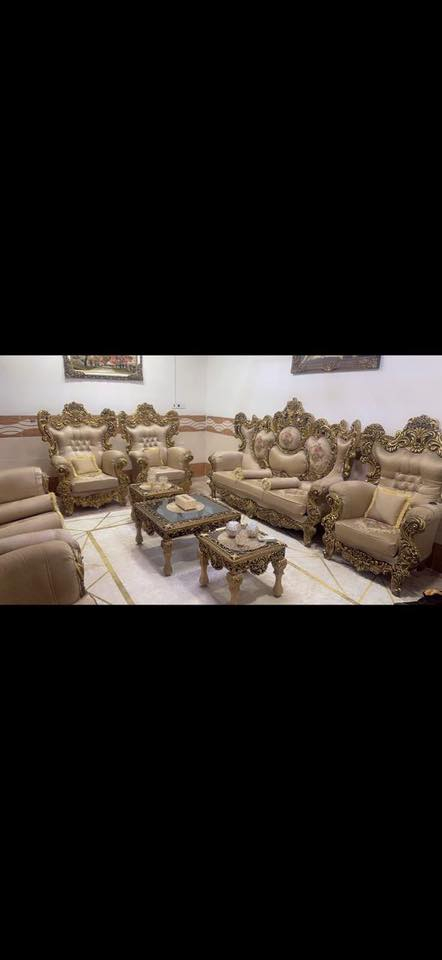 غرفه نوم وطخم قنفات للبيع كلش نظيف وجديده الشراي اتصال على هاي رقم***********
