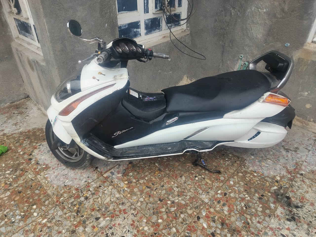 سكاي ولف كمه شخاله كامله مابيه اي عطل بس عوزه نوزل سهوه مليون وسبعميه عنواني البصره شط العرب***********
