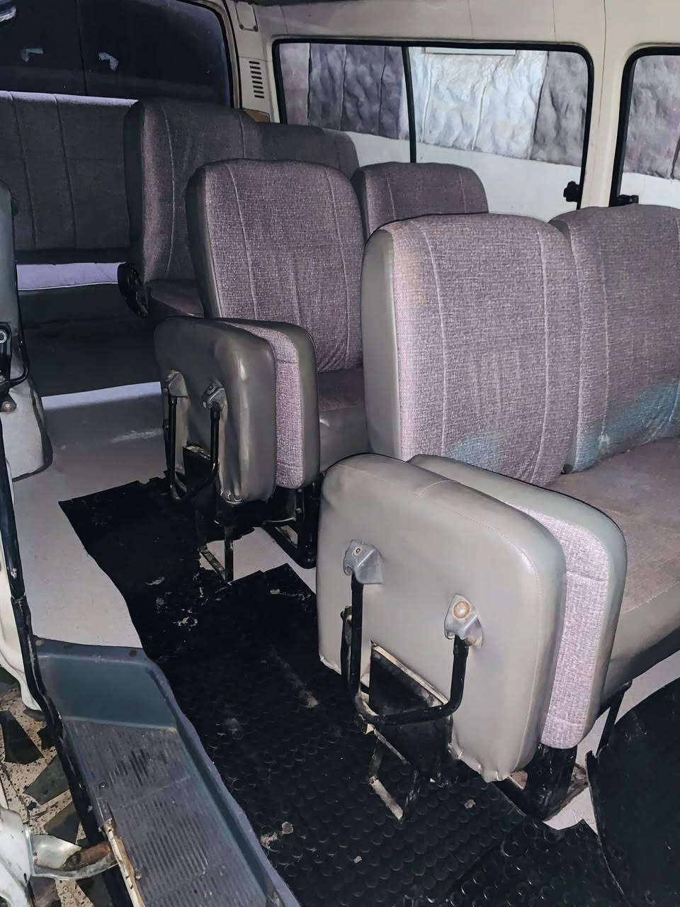 سلام عليكم فتون 9للبيع مكينة كير اكسل مكفولات بدي مكفول من ضربة وصبغ تخم تاير خط ابيض حدادية  جديدة  مصفرة هيئة وغرامات دوشمة جديدة السعر 60 وبيهة مجال قليل ترايك وين ميعجبك مكان الشعب حي البساتين ***********
