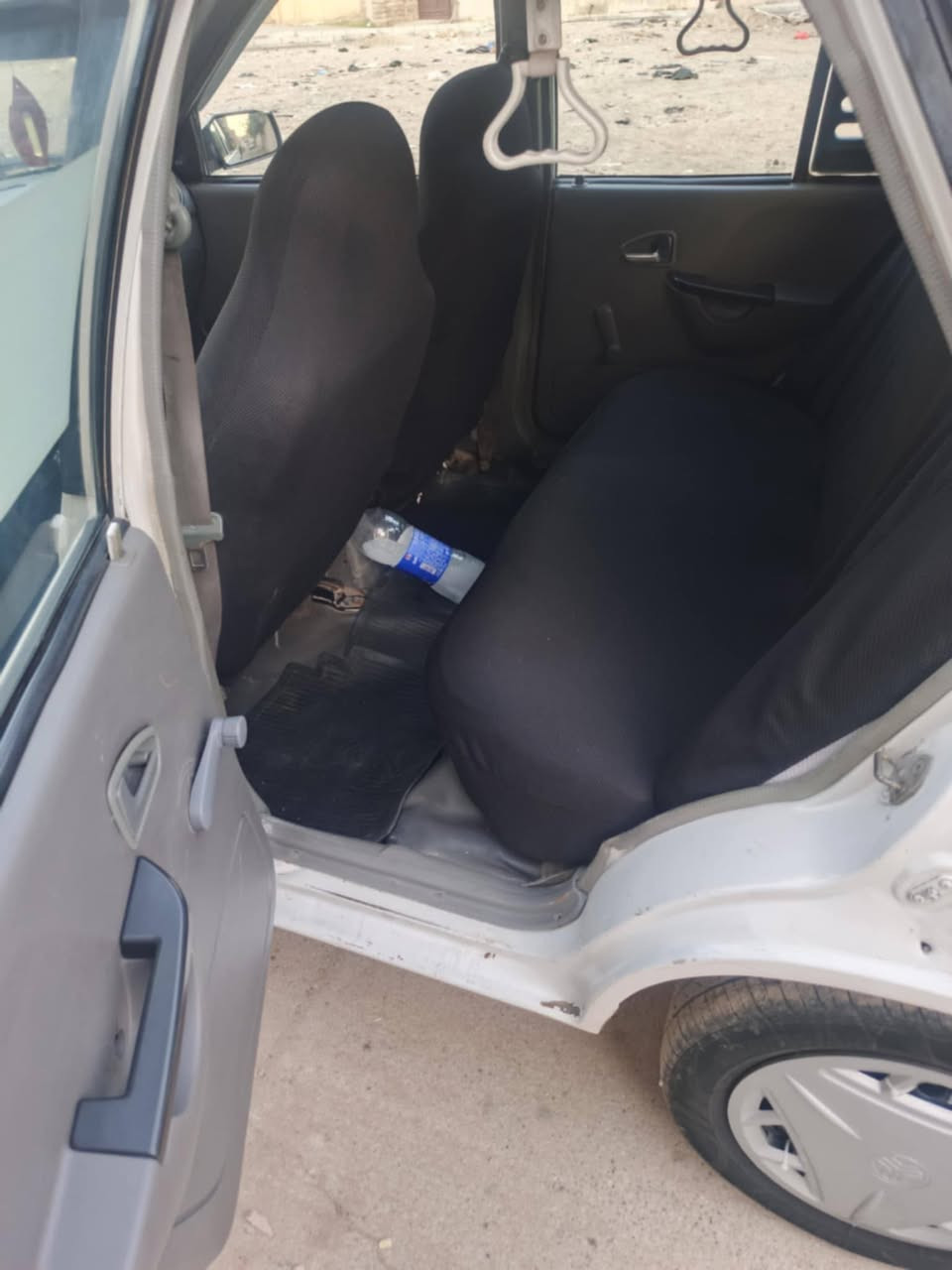 سايب للبيع 2012 شرط وكاله وتحويل لاصرف ولا نفخ كاربون بنزين موجود كهرباتها كلها شغاله 
السعر ٢٧ بيها مجال بسيط 
***********
***********
