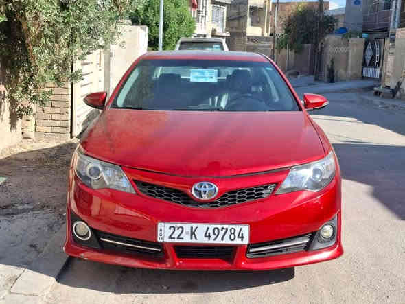 تويوتا كامري ٢٠١٣ وارد أمريكي فئة se فول مواصفات للبيع أو مراوس 
محرك ٦ سلندر كير أوتو مكفولات تبريد ثلج تخم تاير صدر جيد جدا حادثها جاملغ وبنيد وهنا كم قطعة صبغ بدون اي دواخل اعتبرها حزام فول مواصفات بصمة باب مع تشغيل تحكم ستيرن جهتين زائد كروس سرعة كشن جلد كهرباء فتحة سلايد وغيرها ماشية ٢٠٣ ألف سعرها ١٢٦ وبيها مجال بسيط موبايل *********** موجود واتس أب  مكاني الدورة أبو دشير قرب مدرسة الفيالق  قليل متواجد فيس خابر وتدلل. بغداد
