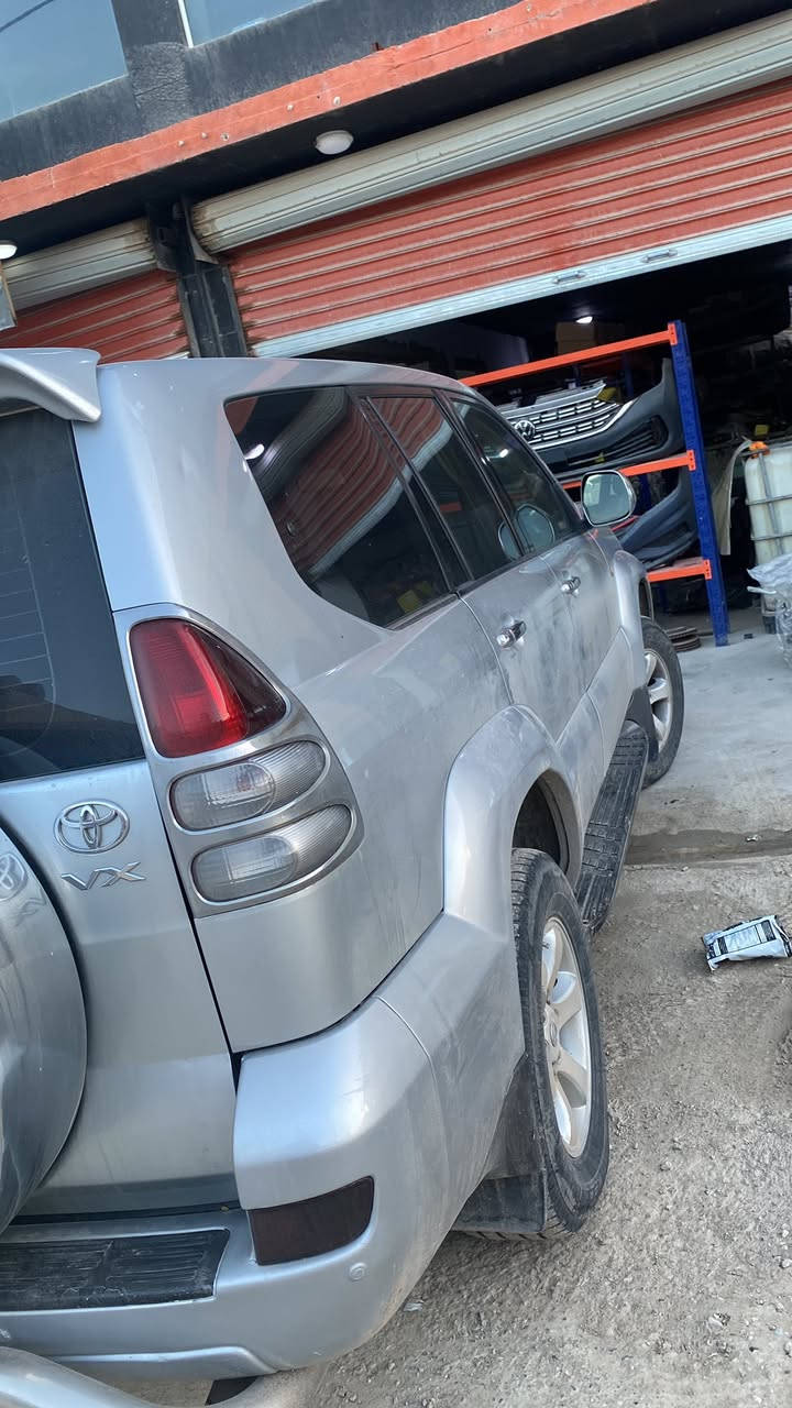 برادو ٦ سلندر موديل ٢٠٠٥ محرك كير شرت  رقم هاتف ***********
