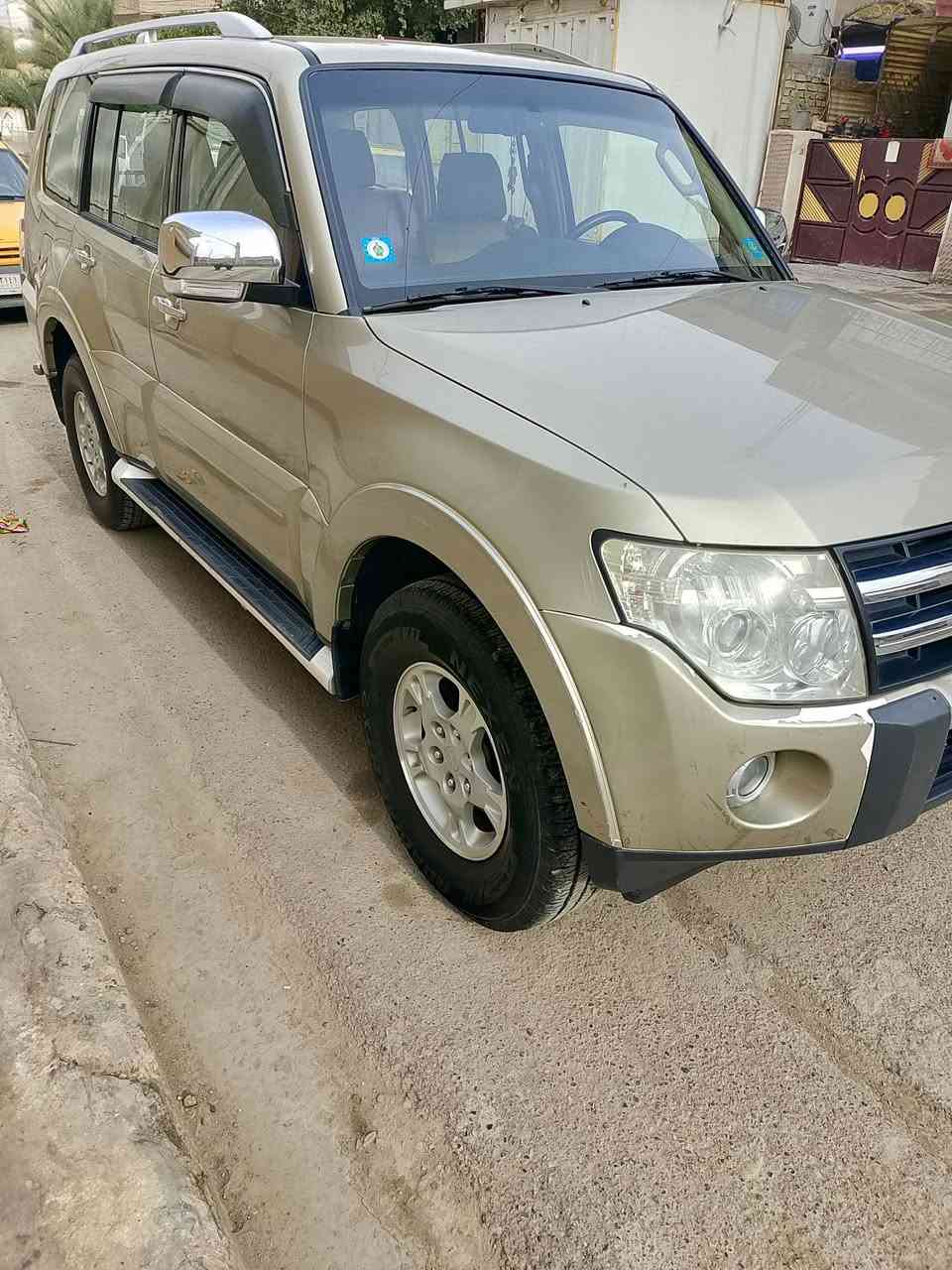 باجيرو 2008 مكفولة للبيع بدون حادث السيارة نظيفة وجاهزة اي نقص مابيه
حجم محرك 3000 رقم مشروع وطني انكليزي تبريد شغال بلادي

السيارة فورويل تبريد 3 قطع كير ومكينة بلاديات

السيارة ماشيه 75 ألف / 7 راكب

السعر 130 وبي مجال 

مكان السيارة بغداد 

رقم صاحب السيارة ***********
