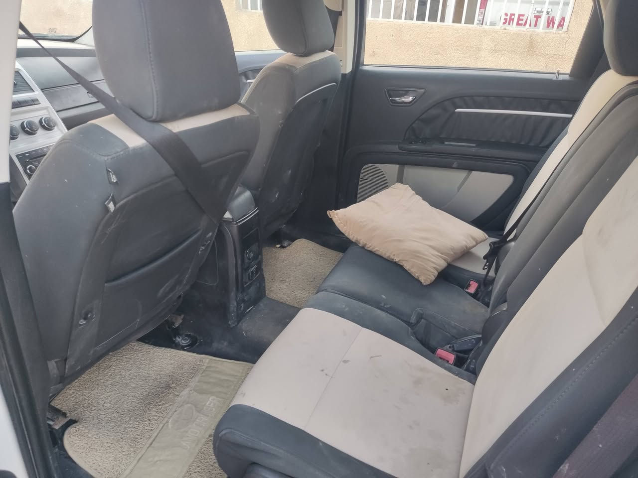 سونار بالمنشور والجاملق اليسره بي بارد وره ماسويت سونار طخت دراجه جورني 2009 6 سلندر  محرك كير حداديه مكفول تبريد تدفئه باتري جديد السياره جاهزه وبسمي سنويه رقم بغداد دولي المكان كوت مركز المدينه السعر 115 ***********/***********
