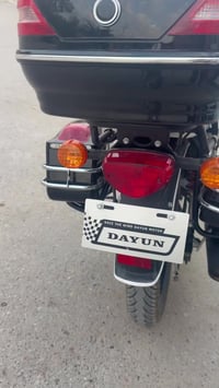 دايوان ٢٠٢٥ دراجة صار شهرين من شادها تضافة ١٠٠ على ١٠٠ ‭. ‭٠٧٧٢ ٢٦٨ ٠٤...