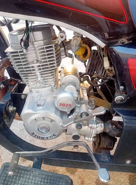 ستوتة مديل ٢١ كله بلاد اي نقص مابه كهربيات فول شمالية ٣ وراق رقم الهاتف ***********
