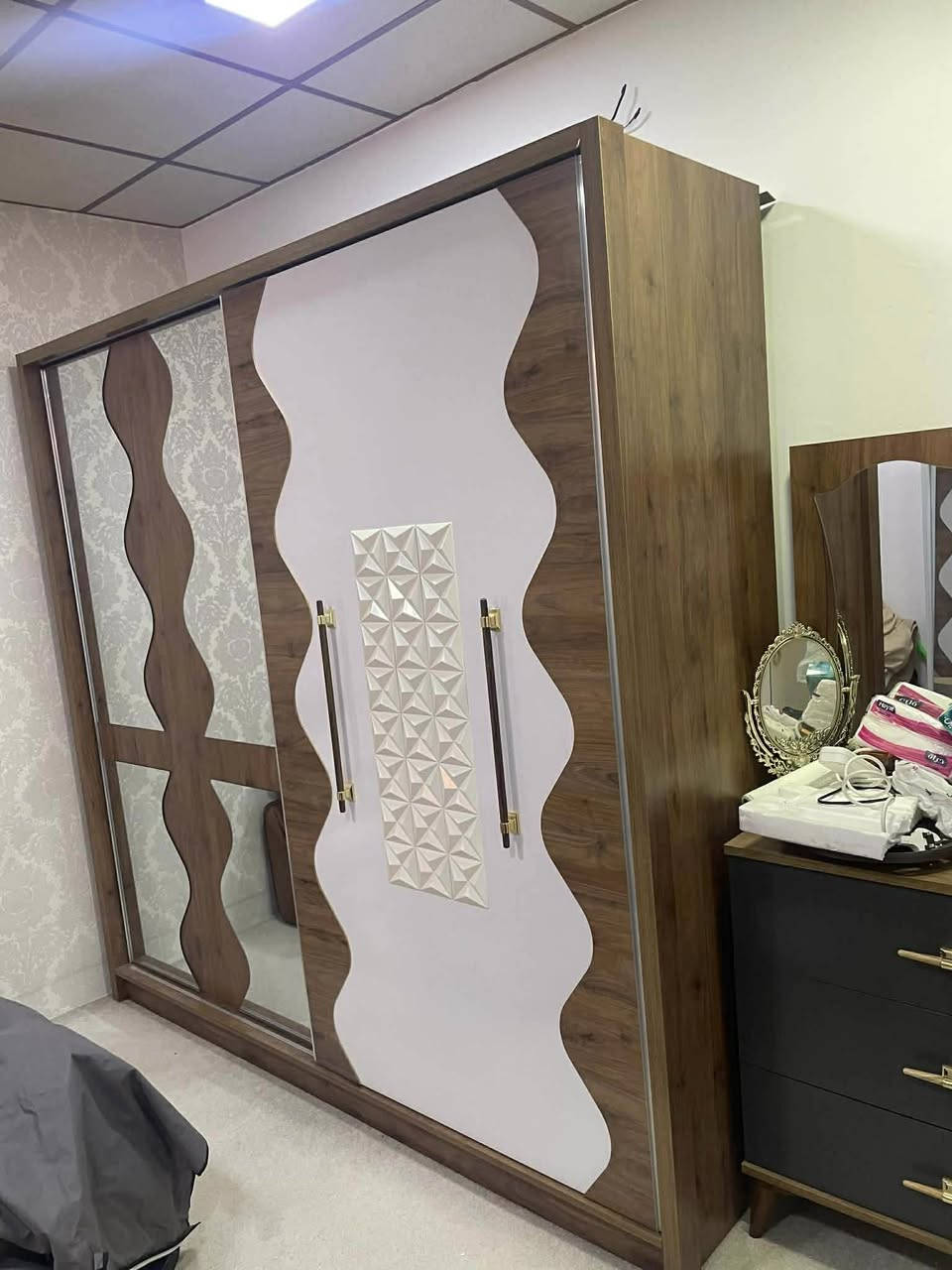 بۆ فرۆشتن بەکارنەهاتوو لە سلێمانی


**إذا كنت صاحب هذا الإعلان وتريد حذفه لأي سبب، رجاءا أرسل رسالة إلى الدعم الفني**