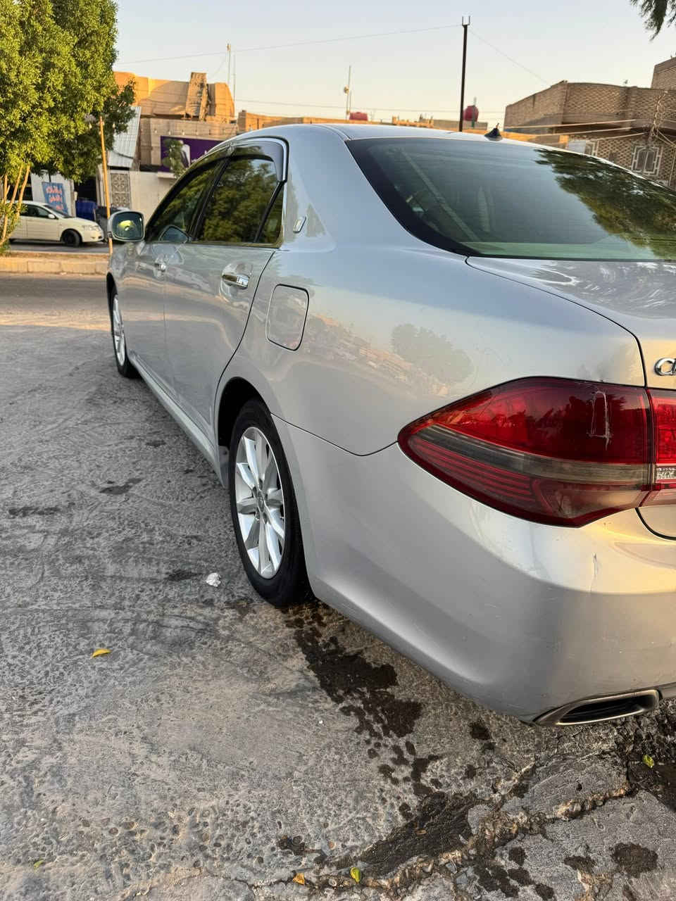 - تويوتا كراون موديل 2008 (حوته)
- رقم كركوك انكليزي اضباره تسجيل اصولي مداور ثاني يوم بأسمك ومسجله ب مديلها 2008 اصل
- اللون بحري
- تحوير نجف بس الدشبول دبي 
المواصفات/
#بصمة تشغيل + ٥ بصمات ابواب
#كشنات كهرباء
#تبريد خلفي + امامي
#مري ترحيب + اشاير بلاد
#داخل رصاصي
#كروز سرعه + تحكم استيرن
#محرك حجم ٣٠٠٠
#كير 6 نمر 
#نظام ايكو اقتصادي + سبورت رياضي + عادي
#ويل حجم 18 فضي
#لايت زنون عالي وناصي متحرك
#شاشه عارض صوره وصوت + بلوتوث....
- سياره جديده وماعايزه اي شي
- مكفوله من الضربه والكص والعيب الشرعي والرسميات
- مكان سيارة النجف الاشرف


**إذا كنت صاحب هذا الإعلان وتريد حذفه لأي سبب، رجاءا أرسل رسالة إلى الدعم الفني**