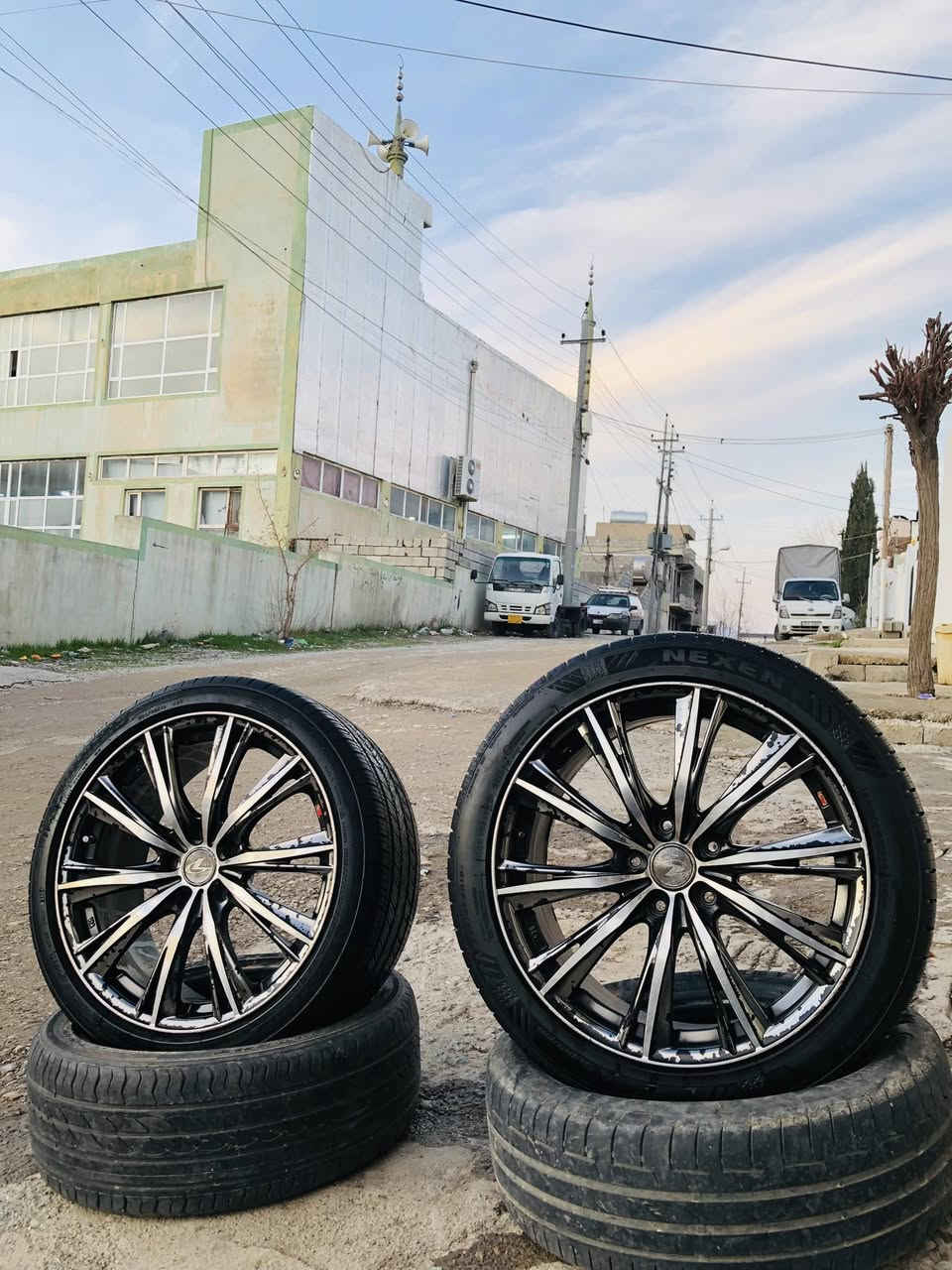 ئه م تايه ويله مان هه يه بوو فروش ماشاءالله شتيكى زور جوان و بى كيشه يه قياسى 18يه 
به يارمه تى ئادمينى دل 😍❤️
***********
***********
