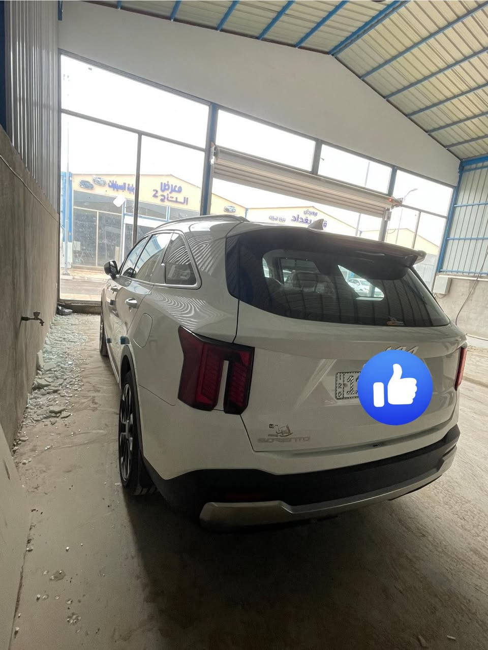 السلام عليكم كيا سورنتو 2025 ضمان الدوليه
اربع تبديلات دهن وصيانه مجانيه ١٠٠ كيلو او سنه
ماشيه ٢٠٠٠ كيلو.     سعر ٣١٥ مجال بصيط
ويل ٢٠ 
حساس خلفي امامي 
جنطه كهرباء 
دخول ذكي 
كفاله عامه
بغداد الرصافه 
***********
