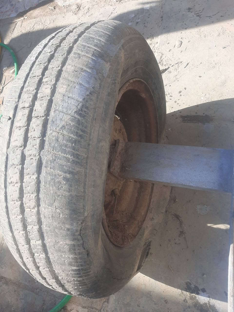 سلام عليكم شاصي مولد 
للبيع السعر 75 وبي مجال 
للستفسار ***********
