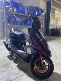 دراجه ماكس مضلع كابريتر دراجه حلوه بس بيها نواقص سعرها مناسب 350 07775...