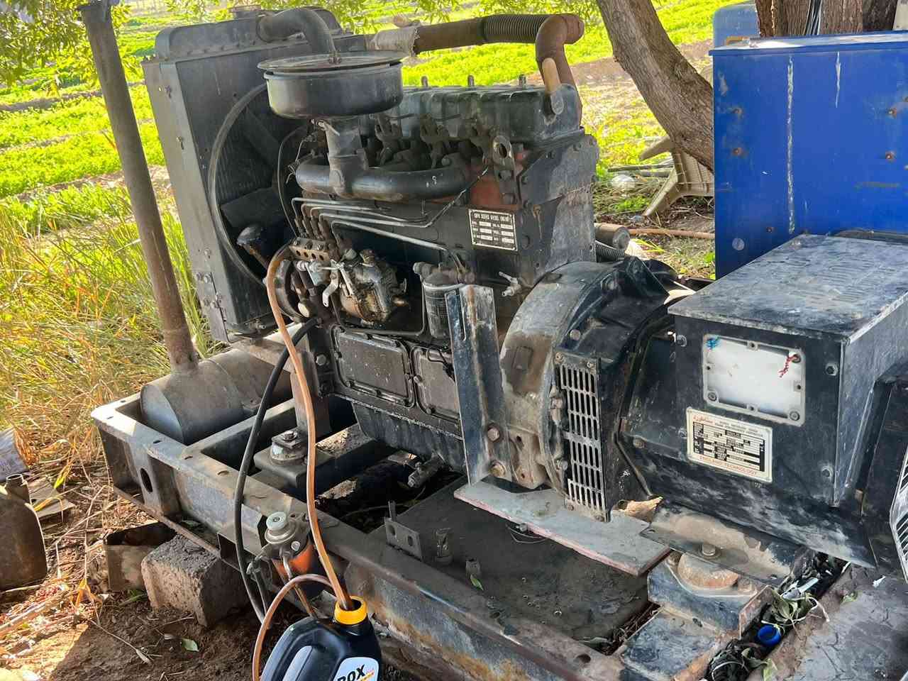 بيركنز صيني 
جاهز 30 كيفي نضيف جدا شغل عنوان وسط الحفريه 
***********
